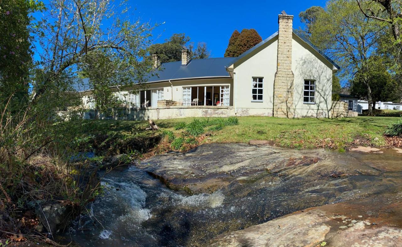 The Historic Hogsback Inn Екстериор снимка