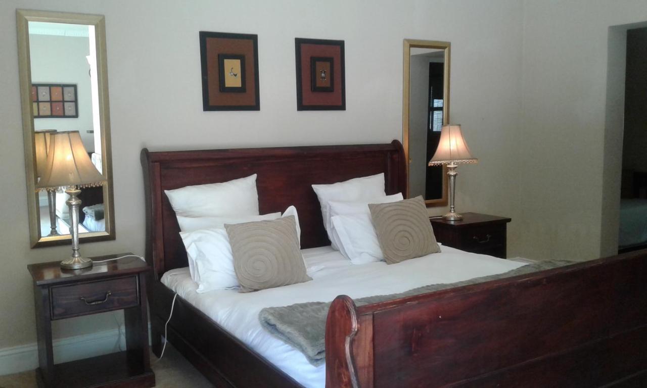 The Historic Hogsback Inn Екстериор снимка